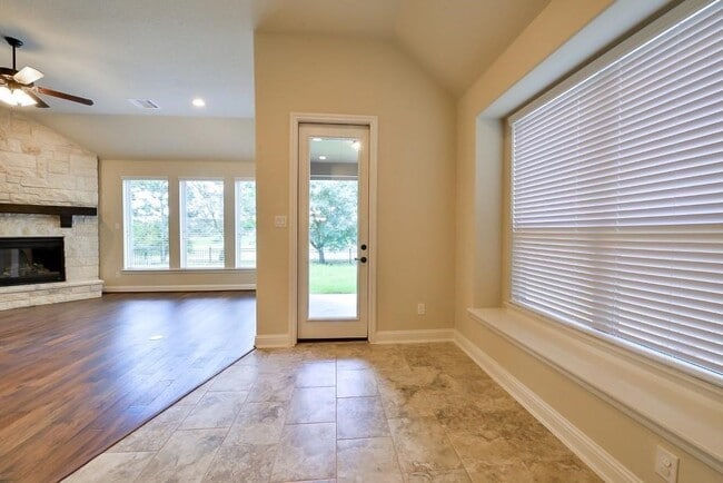 18719 Fairmont Springs Ct