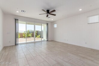 6777 W Molly Ln in Peoria, AZ - Building Photo - Building Photo