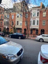 21 Follen St, Unit 2R in Boston, MA - Foto de edificio - Building Photo