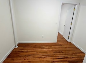 7 York Ave in New York, NY - Building Photo - Building Photo