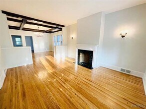 21 Sterling Ave in Buffalo, NY - Building Photo - Building Photo