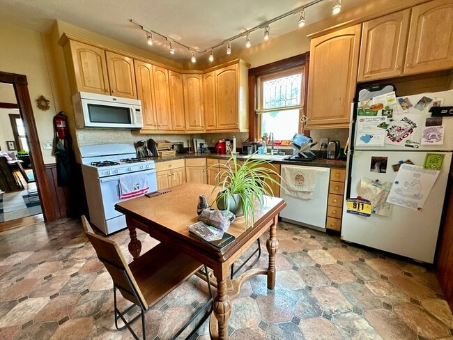 property at 2 Marbury Terrace