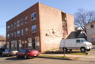 84-88 Throop Ave Apartments