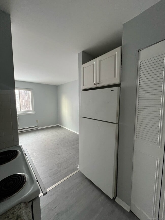 property at 25 St Stephen St