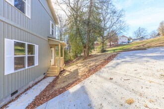 3622 Mountain View Dr in Chattanooga, TN - Building Photo - Building Photo