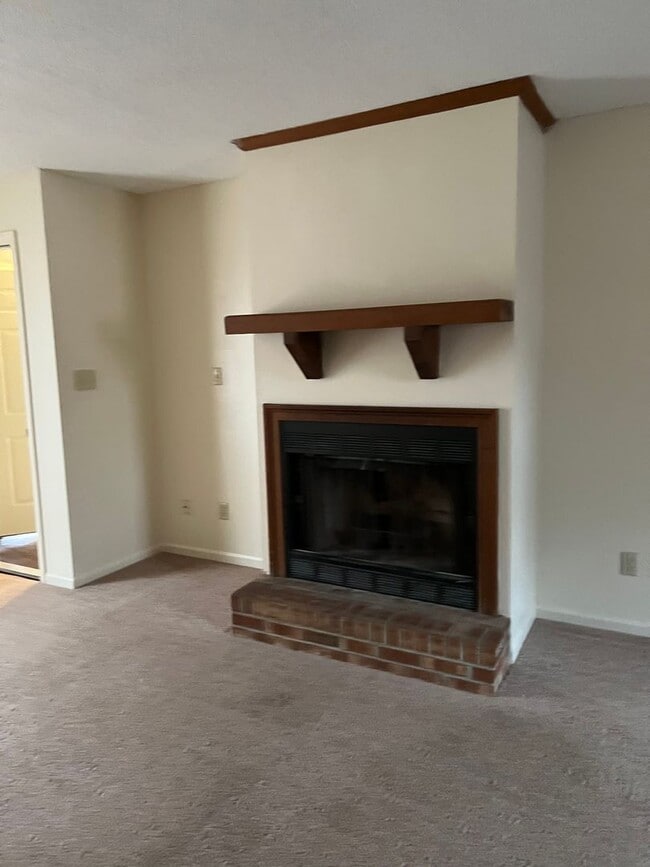 1929 Buck Ln in Albany, GA - Building Photo - Building Photo