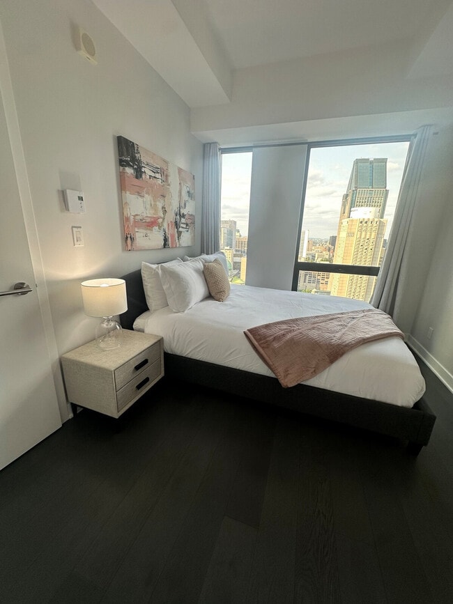 1070 Drummond St, Unit SI ID1261848P in Montréal, QC - Building Photo - Building Photo