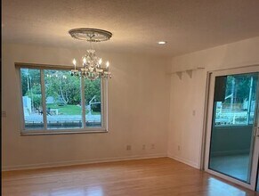 8771 Bay Pointe Dr in Tampa, FL - Building Photo - Building Photo