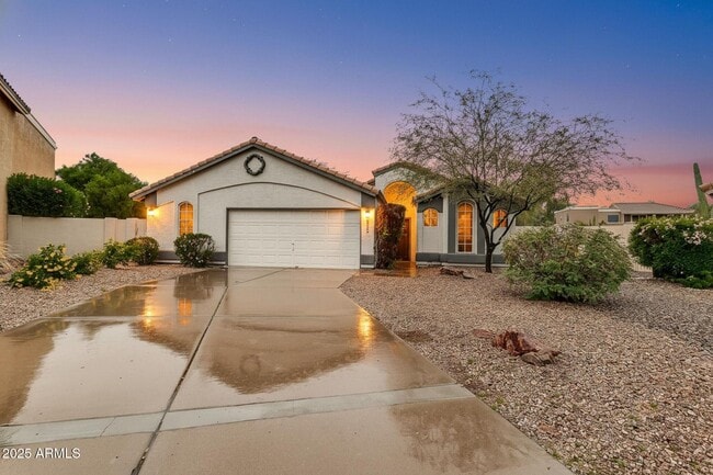 9379 E Windrose Dr in Scottsdale, AZ - Building Photo - Building Photo