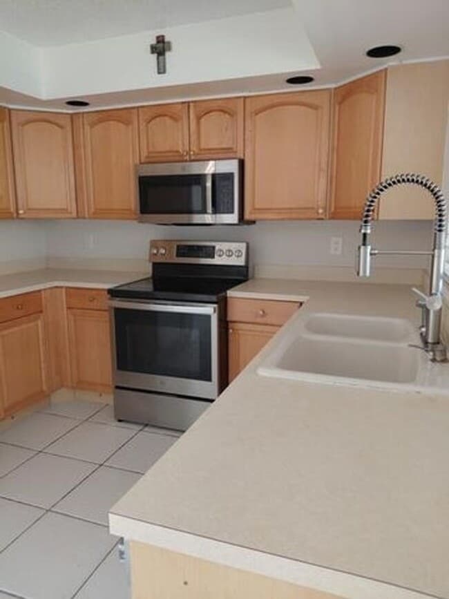 property at 12280 Gingerwood Ln
