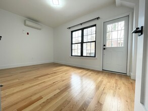 563 E 28th St, Unit 1 Duplex in Brooklyn, NY - Building Photo - Building Photo