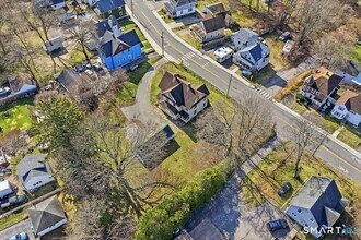 45 Dunham St in Norwich, CT - Building Photo - Building Photo