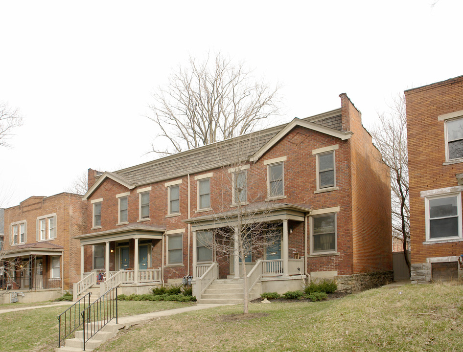 388-394 Chittenden Ave in Columbus, OH - Building Photo