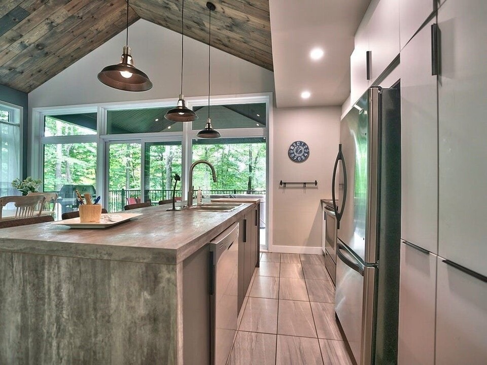 101 Westcott St in Houston, TX - Building Photo