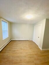 49 Cottage St in Boston, MA - Building Photo - Building Photo