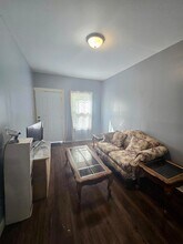 4613 Maryland St in Gary, IN - Foto de edificio - Building Photo