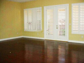 10830 Del Rudini St in Las Vegas, NV - Building Photo - Building Photo