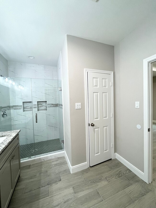 7751 Swiftwater Ln in Houston, TX - Building Photo - Building Photo