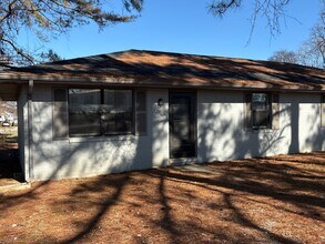 507 E McLean St in Manchester, TN - Building Photo - Building Photo