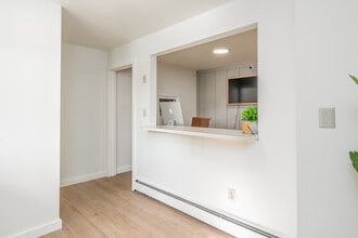 The Anna Apartments in Columbus, OH - Building Photo - Interior Photo