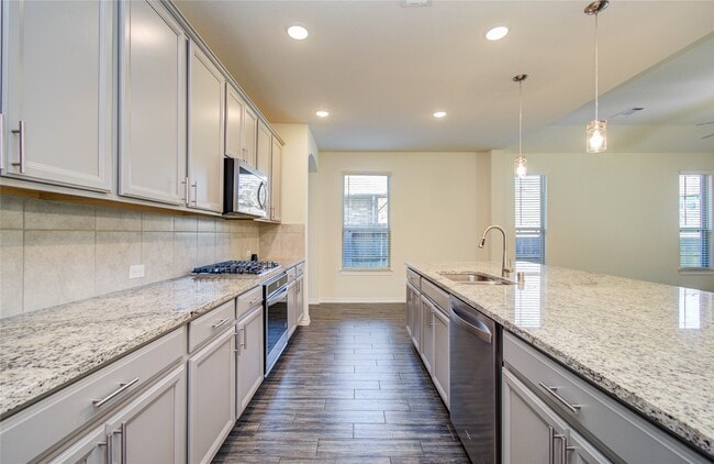 property at 27817 Ellie Oak Ln