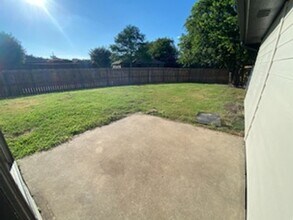 1307 Edelweiss Dr in Allen, TX - Foto de edificio - Building Photo