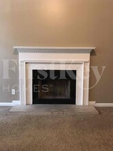 3961 Bonn Dr in Indianapolis, IN - Building Photo - Building Photo