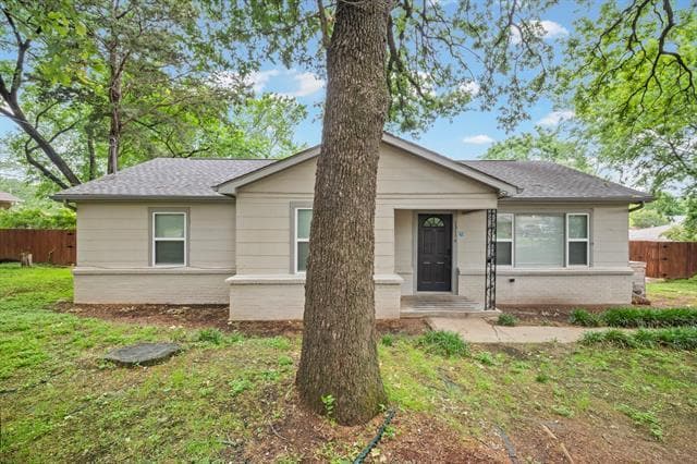 1311 Fulton Dr in Irving, TX - Building Photo - Building Photo