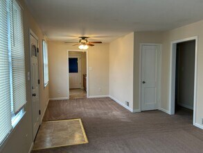 9810 Montauk Ave in Bethesda, MD - Building Photo - Building Photo