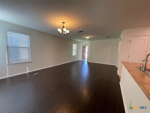 2092 Brandywine Dr in New Braunfels, TX - Building Photo - Building Photo