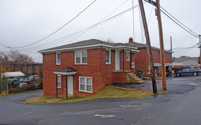 Hampton Avenue Apartments in Greenville, SC - Building Photo - Building Photo