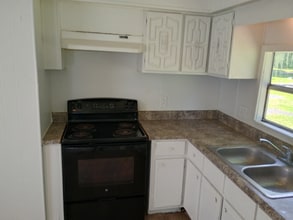 213 NW Deer Run Gln in Lake City, FL - Building Photo - Building Photo