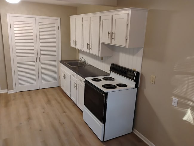 property at 504 N Newsom St