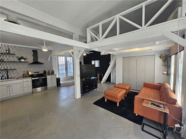 property at 74 Boulevard NE