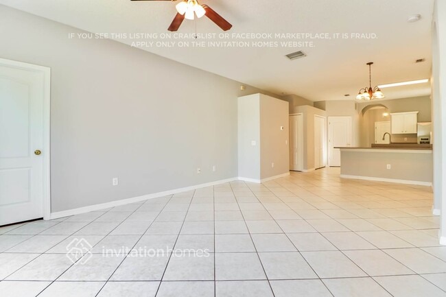 22622 Marsh Wren Dr in Land O Lakes, FL - Building Photo - Building Photo