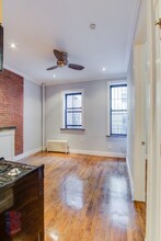 68 Clinton St in New York, NY - Building Photo - Building Photo