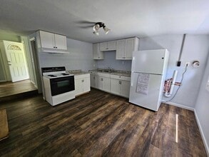 624 Oakland Valley Rd in Cuddebackville, NY - Building Photo - Building Photo