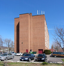 South High-Rise in Carbondale, PA - Building Photo - Building Photo