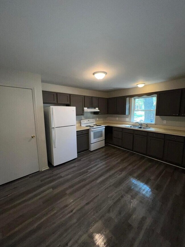 658 Brower St in Evansville, IN - Building Photo - Building Photo