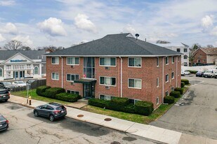 195 Salem St in Medford, MA - Building Photo