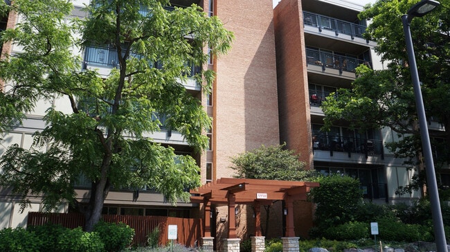 property at 5950 Oakwood Dr