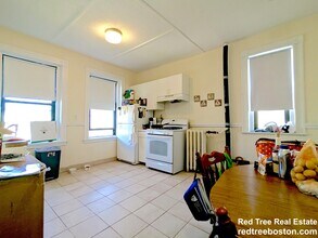 23 Brighton Ave in Boston, MA - Foto de edificio - Building Photo