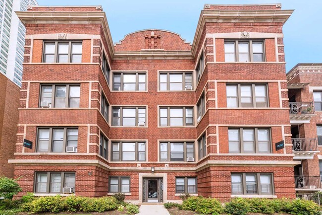 5528-5532 S. Everett Avenue in Chicago, IL - Foto de edificio - Building Photo