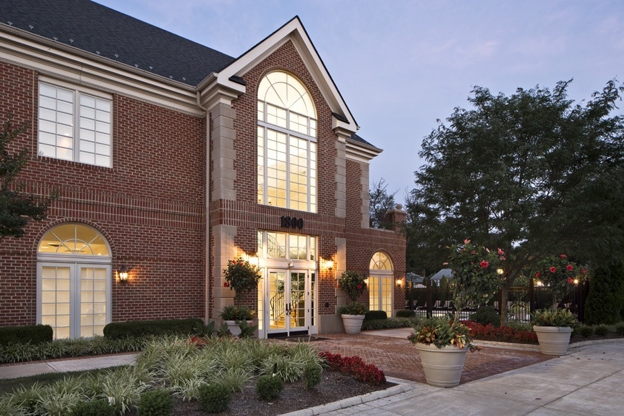 The Park At Arlington Ridge in Arlington, VA - Foto de edificio