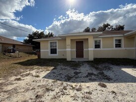 4533 26th St SW in Lehigh Acres, FL - Building Photo