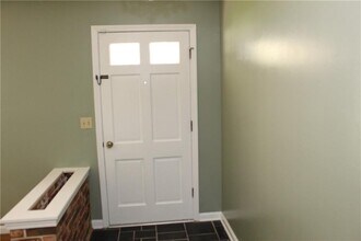 1179 Old Coach Rd in Stone Mountain, GA - Building Photo - Building Photo