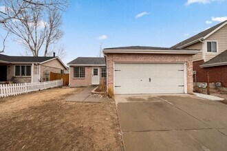 12117 Monaco Dr in Brighton, CO - Building Photo - Building Photo