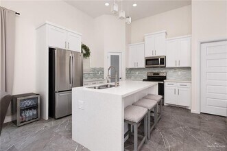 405 Stella Dr in San Juan, TX - Building Photo - Building Photo