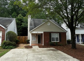 2644 St Charles Ln NW in Kennesaw, GA - Building Photo