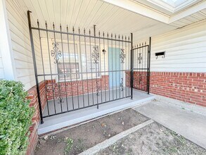 3108 Longridge Rd in Del City, OK - Building Photo - Building Photo